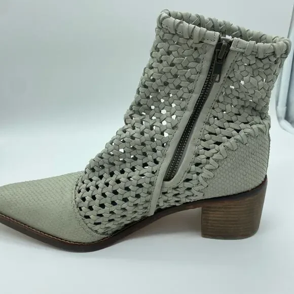 Free People White Gray In The Loop Woven Ankle Boots Women's size 41 / 10.5 - Picture 9 of 12